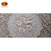 Nappe en dentelle brodée florale tissée entièrement soluble 100% polyester de haute qualité-Tailles personnalisées Designs OEM Usage domestique