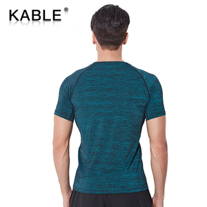 Di alta qualità da <span class=keywords><strong>uomo</strong></span> estate attillato sport traspirante rapido asciutto leggero Tshirt Fitness <span class=keywords><strong>palestra</strong></span> corsa <span class=keywords><strong>abbigliamento</strong></span> <span class=keywords><strong>sportivo</strong></span> con Logo - Product Image 6
