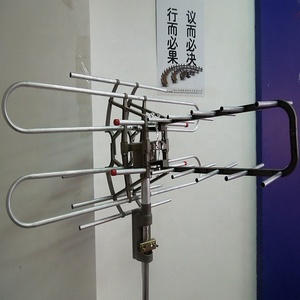 360 gradi di rotazione esterna <span class=keywords><strong>antenna</strong></span> <span class=keywords><strong>satellitare</strong></span> <span class=keywords><strong>antenna</strong></span> <span class=keywords><strong>tv</strong></span> <span class=keywords><strong>con</strong></span> <span class=keywords><strong>antenna</strong></span> <span class=keywords><strong>tv</strong></span> amplificatore 28dBi - Product Image 2