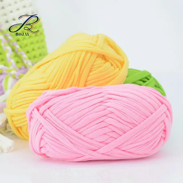 Hot Sale Fancy Yarn China Top Supplier Pretty Chunky T Shirt Fabric Yarn Hand Knitting Yarn for Extreme Crochet Rug Pattern