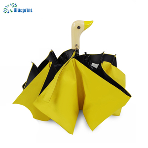 Ombrello Compatto da 21 Pollici con Apertura Manuale, Manico in Legno Giallo, Ombrello Pieghevole in 3 Sezioni - Product Image 3