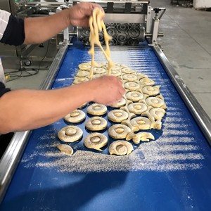 Máy Cắt Bánh Rán Nâng Men Tự Động Chất Lượng Cao Với CE - Product Image 2