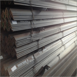 เหล็กแผ่นรีดร้อนมุมขนาดมาตรฐานเกรด EN S235JR S355JR <span class=keywords><strong>ค</strong></span>าร์บอนสตีล slotted มุมสำหรับโ<span class=keywords><strong>ค</strong></span>รงการวัสดุ - Product Image 6