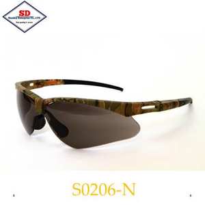 ANSI Z87.1 y CE EN166 Aprobado Gafas de seguridad con lentes de policarbonato para protección ocular - Product Image 6