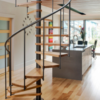 Escalier en acier intérieur, design d'escalier en fer circulaire