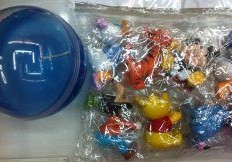 пустые пластиковые capsue, кубышки, игрушки капсулы с игрушками
