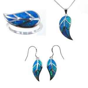 Ocean Blue Leaf Design Opal Schmuckset mit Anhänger Halskette und Ohrringe