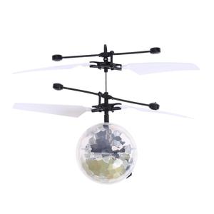 Per bambini Giocattoli Della Novità di Induzione di Musica Che <span class=keywords><strong>Volano</strong></span> Palla Colorata Lampeggiante RC Aeromobili Glittering Sfera di Cristallo - Product Image 2