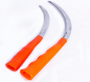 Falce in Acciaio con Denti per Erba e Manico in Legno in Offerta - Product Image 3