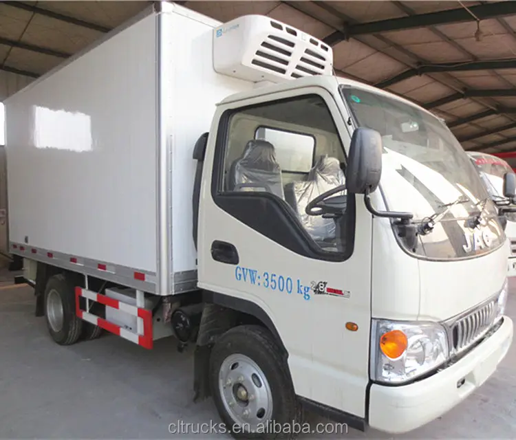 Factory 4x2 4ton cool box refrigerated truck body jac refrigerated van