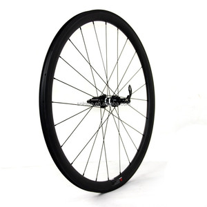 Superior 38 mm ruedas del remachador de titanio y del freno del basalto lado del camino de la bicicleta con DT swiss 350 hubs - Product Image 2
