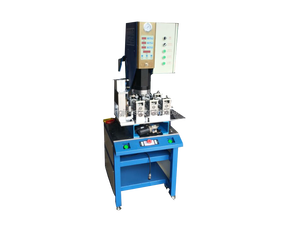 Machine de soudage <span class=keywords><strong>plastique</strong></span> ultrasonique automatique pour la découpe et la soudure d'éponge - Product Image 2