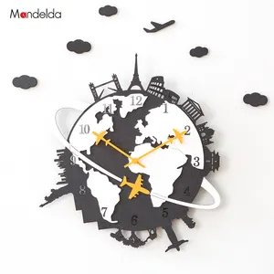 2018 New Design 3D World Travel Non Ticking Silent Forescolor Clock Wood Art Wall Clock with Acrylic Hands