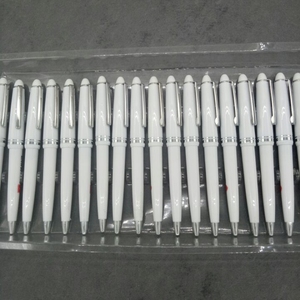 Personalización bolígrafo de plástico <span class=keywords><strong>con</strong></span> láser diferentes nombre - Product Image 1