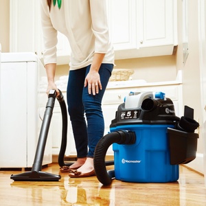 Aspirateur Vacmaster Hot Home Use, humide/sec, 5 gallons, 5 CV, montage mural, télécommande, avec accessoires d'aspirateur, VWM510 - Product Image 5