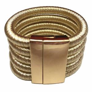 Pulsante Magnete di modo Multi strati braccialetto di Fascino Braccialetti Per Le Donne Dichiarazione Dei Monili Braccialetti Del Polsino Dei Braccialetti 5 Colori - Product Image 1