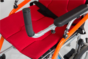 Rééducation Fournitures Propriétés <span class=keywords><strong>roulette</strong></span> <span class=keywords><strong>fauteuil</strong></span> roulant pliant léger - Product Image 6