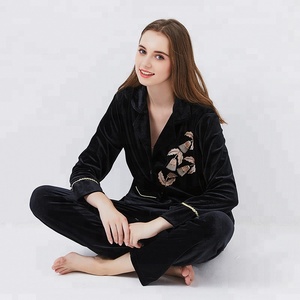 Winter <strong>Christmas</strong> 2 Piece Sets Pajamas Pijamas Women's Casual Comfy <strong>Ladies</strong> Lounge Wear Velvet Lounge Wear <strong>Ladies</strong> Velvet <strong>Pyjamas</strong> - Product Image 4