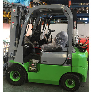 1.5ton 1.8ton 1500 kg 1800 kg 4.5 m 5 m 3 stade mât GPL <span class=keywords><strong>Chariot</strong></span> Élévateur avec <span class=keywords><strong>Nissan</strong></span> Moteur - Product Image 1