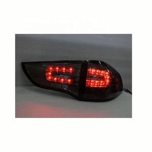 มิตซูบิชิปาเจโรสปอร์ต Nativa <span class=keywords><strong>Pajero</strong></span> ดาการ์ไฟท้าย LED ควันไฟหลังสีดำสำหรับ09-14ปี - Product Image 4