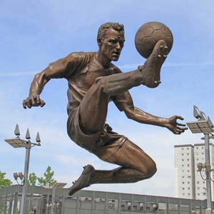 Célèbre Sculpture Vie Taille Sportif Dennis <span class=keywords><strong>Bergkamp</strong></span> Statue Bronze Football Sculpture - Product Image 1