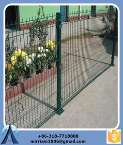 Cerca de doblez triangular del acoplamiento de alambre - Product Image 4