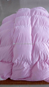 <span class=keywords><strong>Couette</strong></span> <span class=keywords><strong>4</strong></span> <span class=keywords><strong>saisons</strong></span> ultralégère 90% duvet de canard blanc, couleur rose, hiver, King size 220x240 cm, poids de remplissage 1800g - Product Image 2