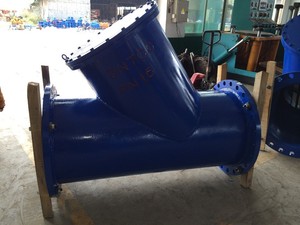 Y-Sieb DN700(28 Zoll) mit Edelstahl für Wasserdruck PN10/16/25 von Angesicht zu Angesicht DIN3202 F1 - Product Image 2