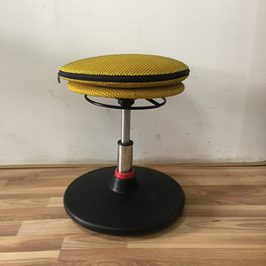 <span class=keywords><strong>Sgabello</strong></span> <span class=keywords><strong>da</strong></span> tavolo <span class=keywords><strong>ergonomico</strong></span> con movimento 360 sedia <span class=keywords><strong>da</strong></span> tavolo girevole con equilibrio attivo in altezza regolabile - Product Image 2