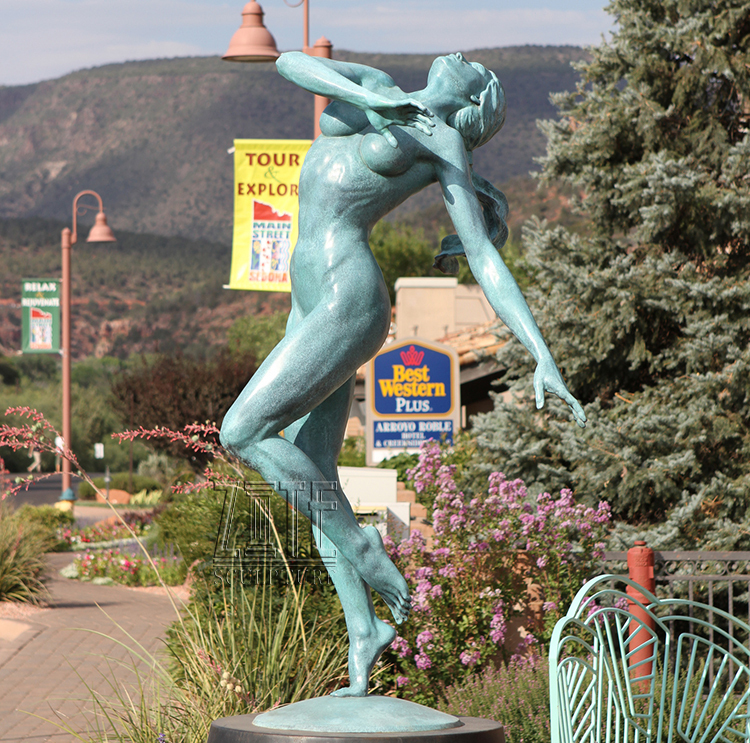 Finition de qualité supérieure Élégant Bronze Dame Femme Femme Sculpture Nue Art Vivant Statue