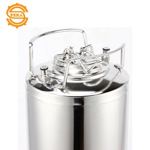 <span class=keywords><strong>Fût</strong></span> à <span class=keywords><strong>bière</strong></span> <span class=keywords><strong>de</strong></span> <span class=keywords><strong>6</strong></span> <span class=keywords><strong>litres</strong></span>, <span class=keywords><strong>fût</strong></span> Corny en acier inoxydable 304 avec raccord à bille - Product Image 4