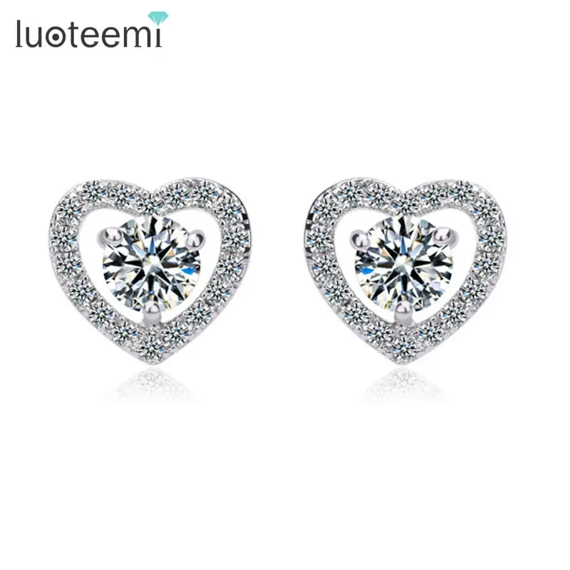 LUOTEEMI Wholesale Romantic Fashion Heart Shape Hug 5mm 0.5ct Bling Hearts and Arrows CZ Diamond Women Stud Earrings