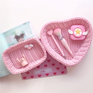 Nuovo Disegno di Vendita Caldo di Colore <span class=keywords><strong>Rosa</strong></span> a Forma di Cuore A mano tessuto a prova di Acqua Tipo di Archiviazione Poly Rattan Cestino Del Pane di Frutta display Cestino - Product Image 1