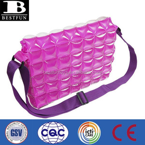 Borsa gonfiabile gonfiabile per borse <span class=keywords><strong>da</strong></span> spiaggia in plastica trasparente promozionale - Product Image 2