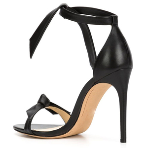Sandales laconiques pour femmes Nouveau tendance Vente en gros personnalisé avec nœud papillon Fleurs Bride à la cheville 10cm de haut Talons fins à bout ouvert - Product Image 3