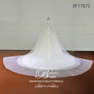 Offre Spéciale plus récent design voir si corsage robe de mariée princesse avec belle dentelle de fleurs 3D et Cape amovible sur l'épaule - Product Image 3