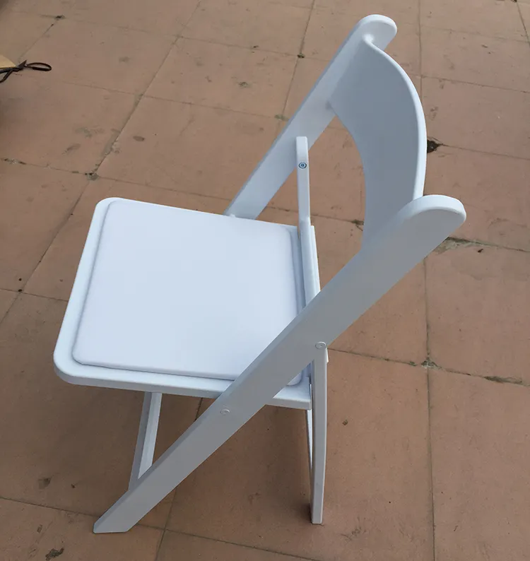 เรซิ่นงานแต่งงานพรรคพลาสติกสีขาวเก้าอี้พับขายส่งแต่งงานเก้าอี้พับ
