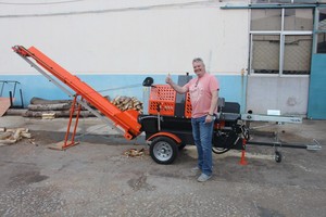 Processore di <span class=keywords><strong>Legna</strong></span> da Ardere Rima 27 Tonnellate 2025 / Spaccalegna con Certificazione CE / Taglialegna per Accendifuoco - Product Image 6