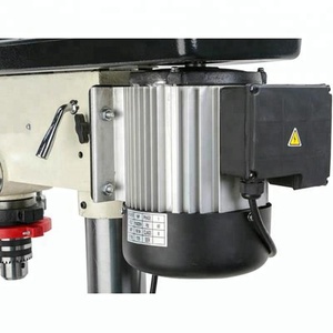 Article #   Perceuse à colonne verticale de type plancher CDP14 avec moteur de 0,55 kW, capacité de perçage maximale de 16 mm - Product Image 4