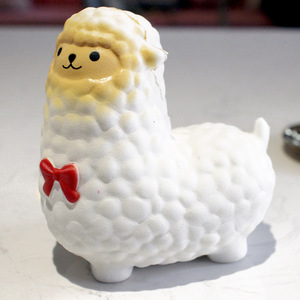Giocattoli <span class=keywords><strong>Squishy</strong></span> Super Jumbo a Forma di Cavallo di Fango Profumati <span class=keywords><strong>Animali</strong></span> a Lenta Risalita Squishies a Forma di Alpaca - Product Image 3