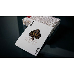 En <span class=keywords><strong>gros</strong></span> et au détail <span class=keywords><strong>Pokemon</strong></span> jeu de tarot cartes pont, personnalisé Résistant Aux UV Impression cartes À Jouer Casino en stock - Product Image 4