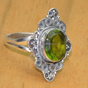 Anillo de Plata de Ley 925 con gema de Peridoto, joyería hecha a mano con forma ovalada - Product Image 3