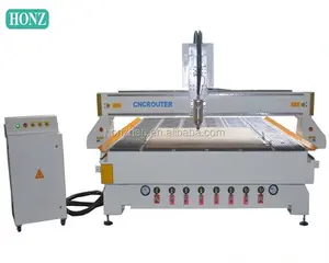 Goede Kwaliteit 5.5kw Spindel 2000*3000Mm Houtbewerking Vacuüm Bed Cnc Router Voor Hout Trap