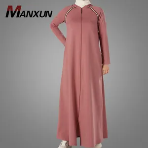 Indonesia Abbigliamento Etnico Hotsale Morbido Cotone A Maniche Lunghe Musulmano di Abbigliamento A Basso Prezzo Sport Style Turchia Abito Da Dubai Abaya