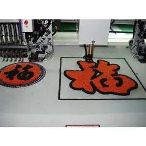 De alta precisión de 4 flocado máquina de bordado computarizado para una pequeña tienda