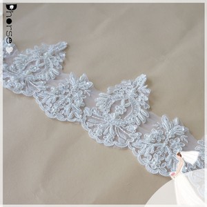 Vente chaude délicate Chic perlé petite dentelle garniture Polyester ivoire pour voile de mariage DHBL1582 - Product Image 1