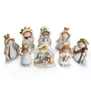 Nativity religious manger family cribs set figurine custom resin craft Religious families ornament cartoon tourist souvenirs