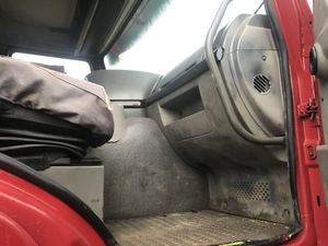 Camion benne d'occasion HOWO 8x4 Camion benne Sinotruck Sinotruk Ethiopie Camion benne à vendre - Product Image 3