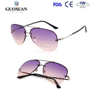 Violet coloré sans monture lunettes de soleil aviateur classique pour roquets lunettes de soleil