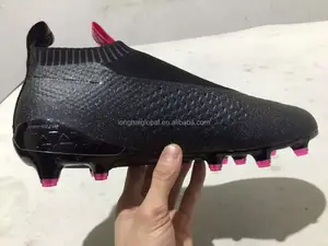 2017 nouvelle marque directe d'usine hommes 16 chaussures de football football taquets vente en gros haute qualité 16 sport football chaussures de football bottes